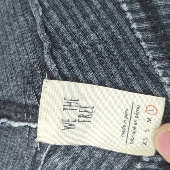 We The Free Oceanview Oversized Thermal V-Neck Bohemian Top - Picture 4 of 9